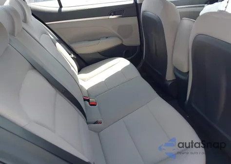 2019 Hyundai Elantra Se z USA, uszkodzony, nr VIN 5NPD74LF4KH486953